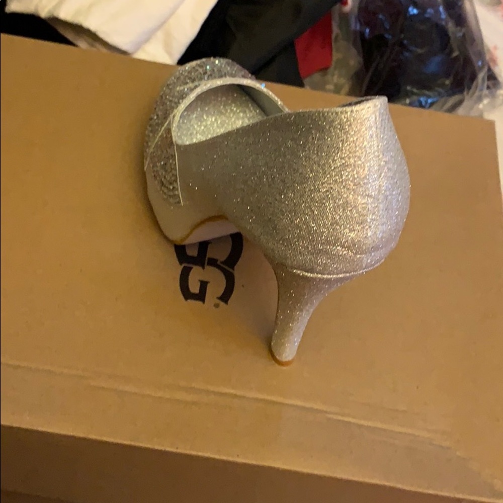 High heels - Picture 3 of 4
